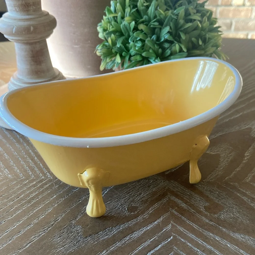 NEW! Shabby Chic Cottage Vintage Claw Foot Bathtub Enamel Metal Soap Dish